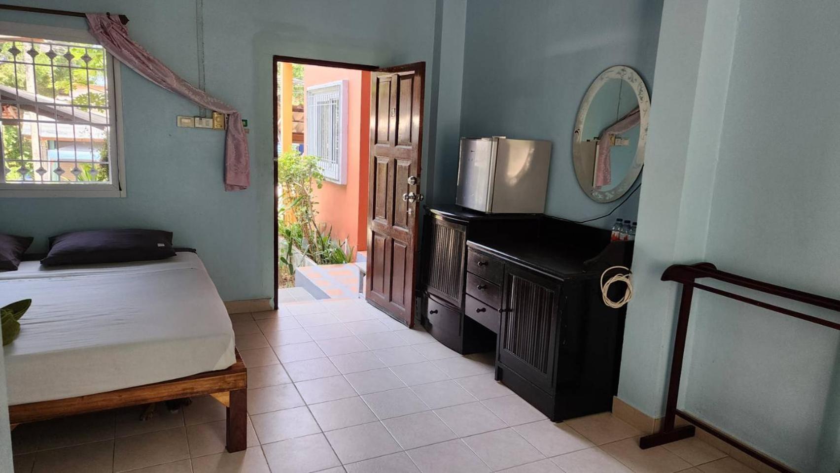 Sarin Guesthouse สาริน Ко Тао Екстериор снимка